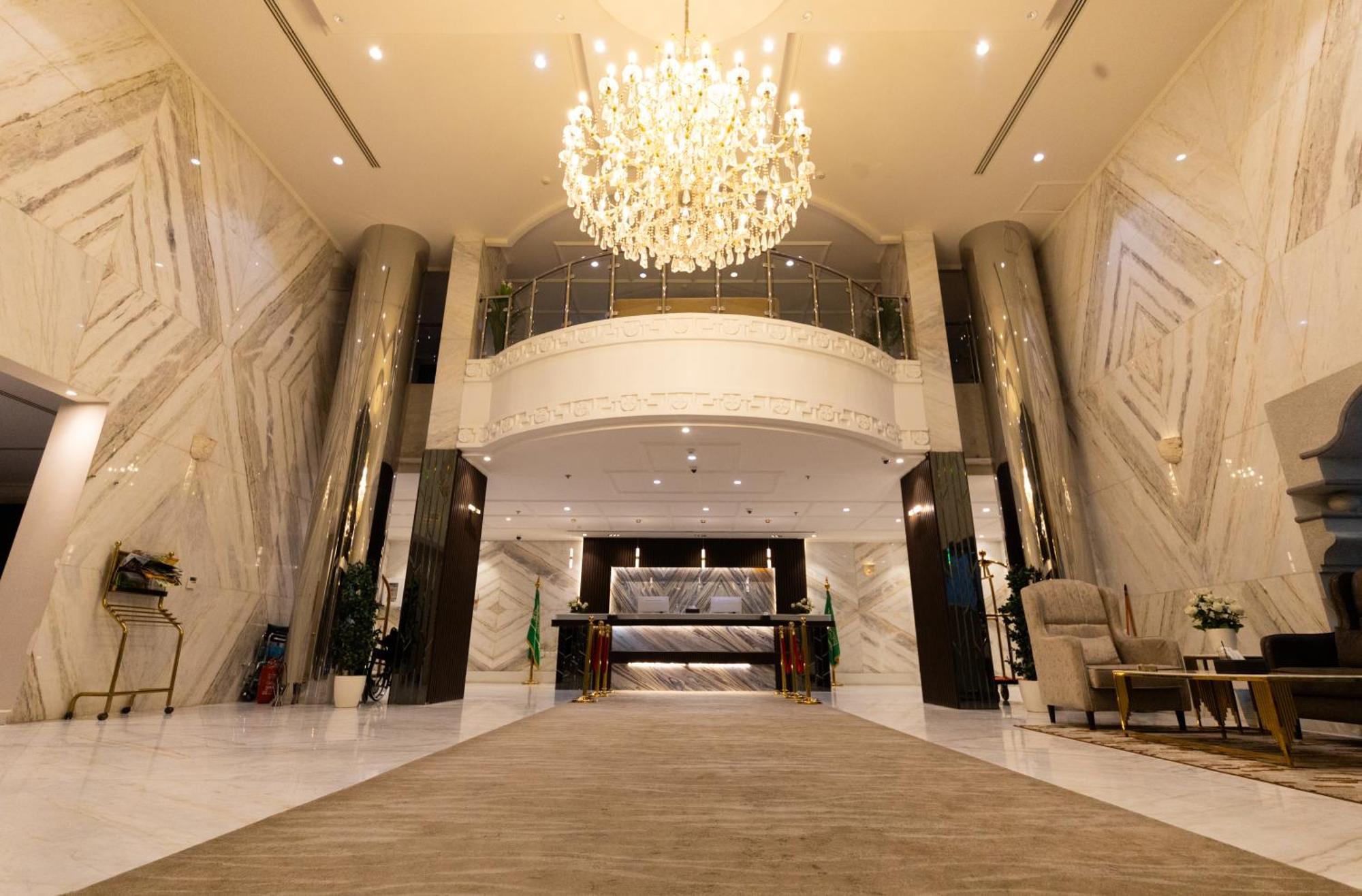 Burj Al Hayat Hotel Suites - Al Olaya Riyadh Bagian luar foto